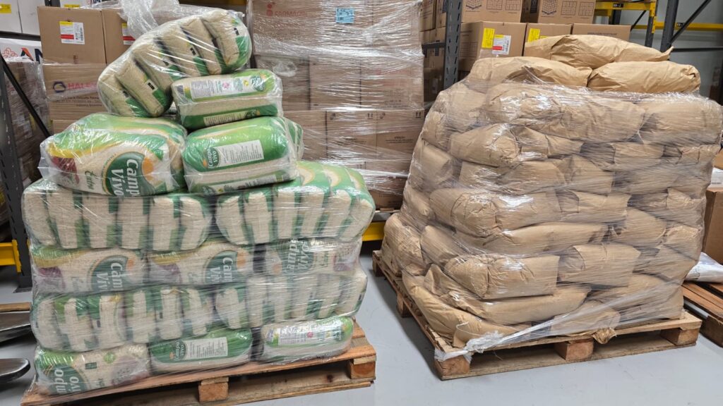 CONAB doa 8 toneladas de alimentos à Santa Casa de Curitiba para reforço da nutrição hospitalar